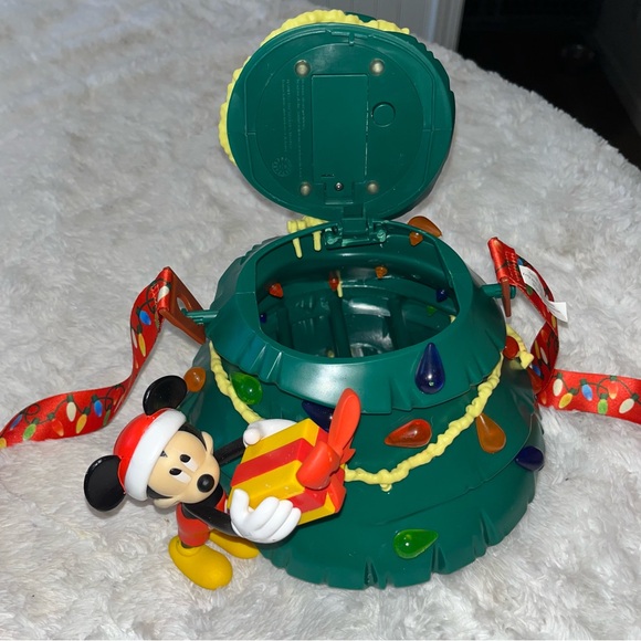 Disney Parks Exclusive Mickey Mouse Green Christmas Lightup Tree Popcorn Bucket - Picture 6 of 7